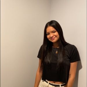 Meet your Posher, Chaya